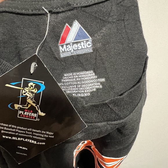 Majestic Men Black Tee Shirt Baltimore Orioles Jones 10 Size XL - Picture 2 of 9